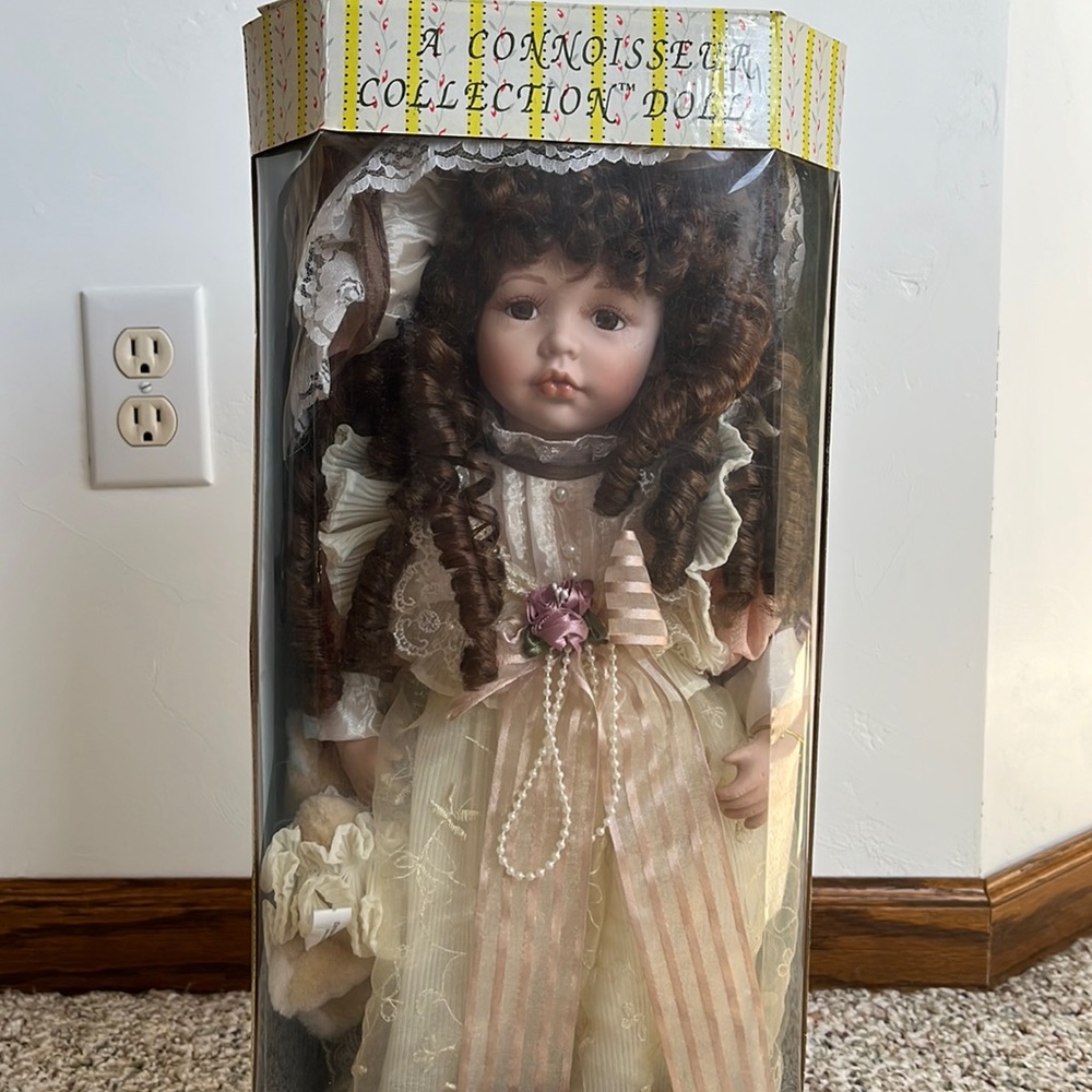 a connoisseur collection doll from seymour mann